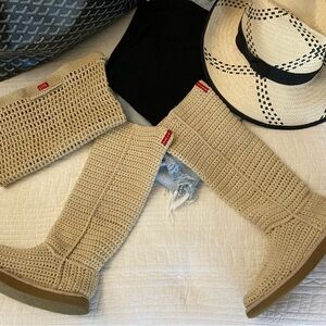 LIVS Crochet Boots size 9